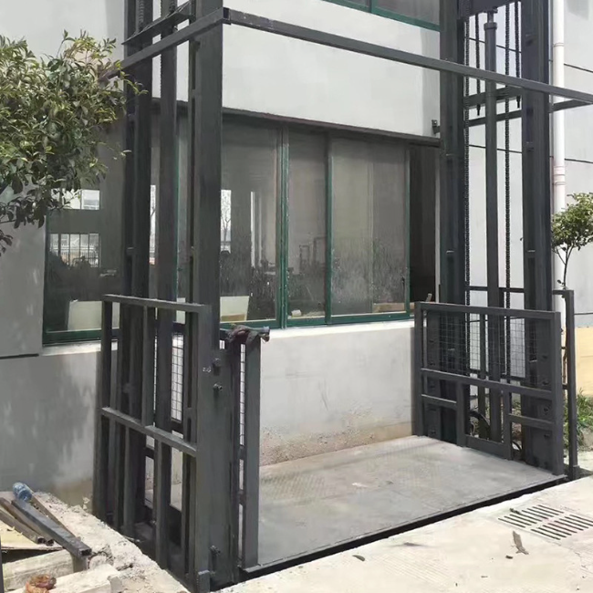 什玲镇5吨室外升降货梯